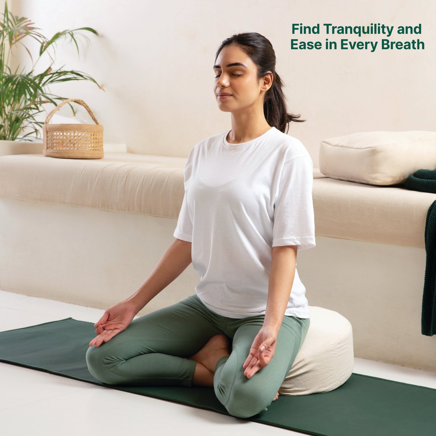 HarmonyFlow Yoga Crescent Seat Cushion - The White Willow