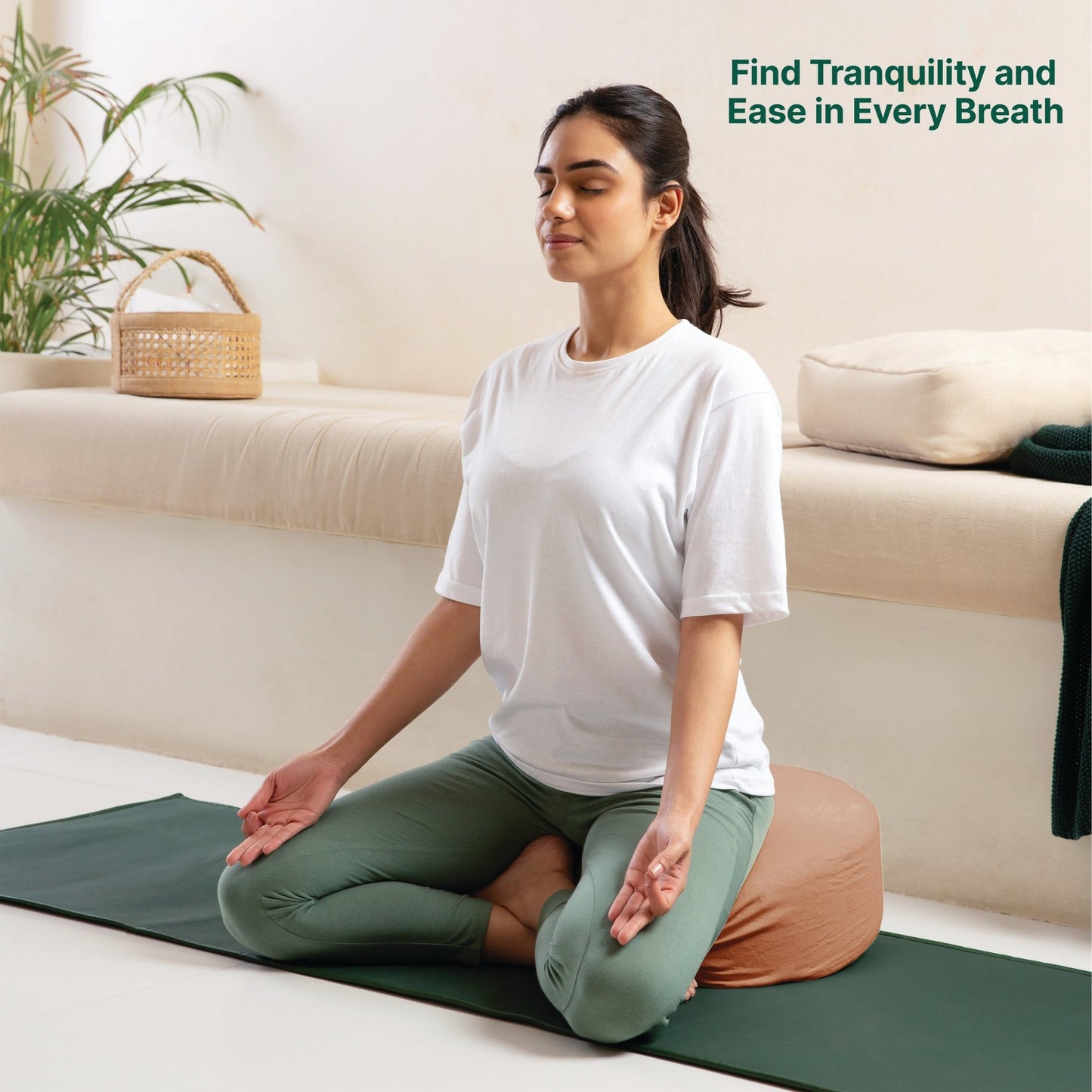 HarmonyFlow Yoga Crescent Seat Cushion - The White Willow