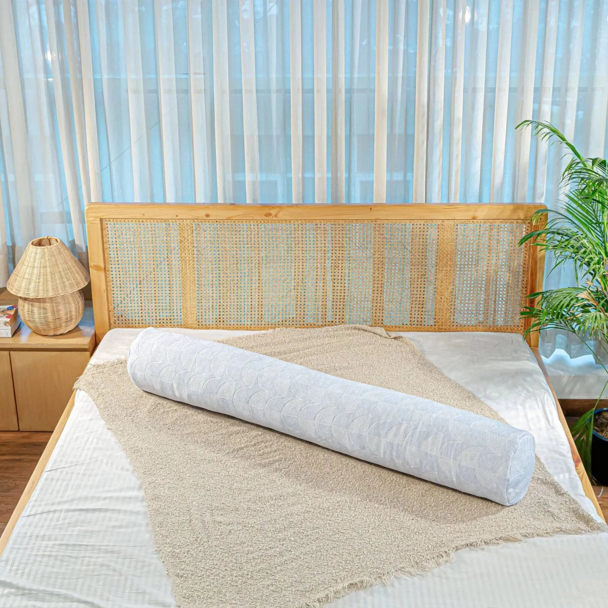 Blissful Bump Flex Pregnancy Support Full Body Pillow - Pregnancy Pillow - The White Willow