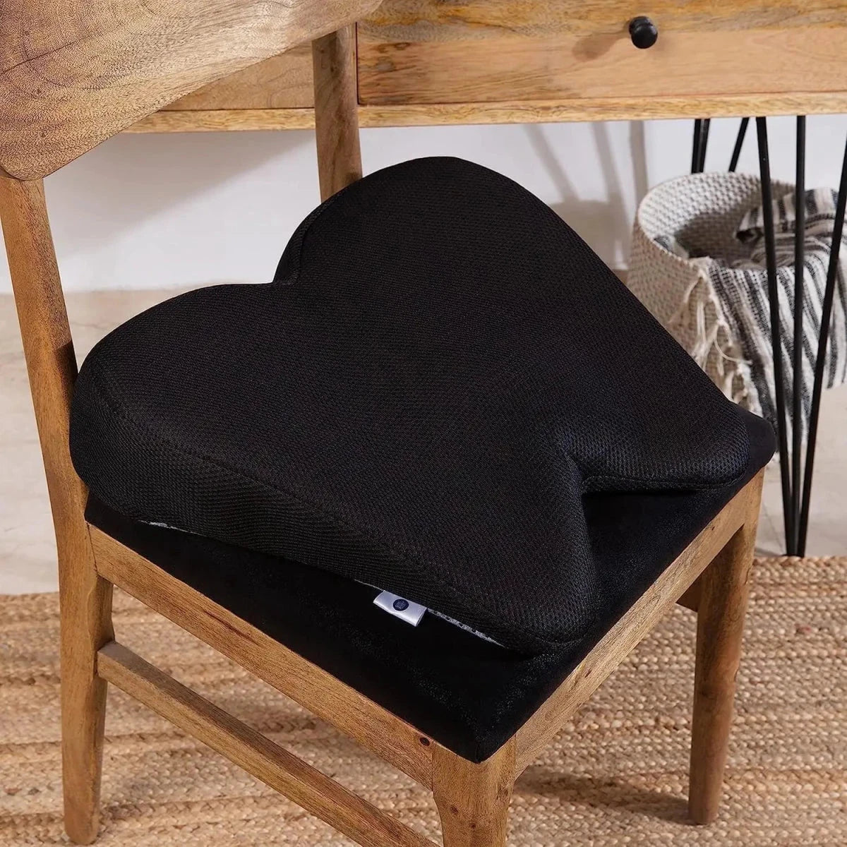 ErgoBum Seat Cushion Seat Cushion The White Willow Soft ~ Cooling Gel Foam ~ Below 60 kg Midnight Mesh 