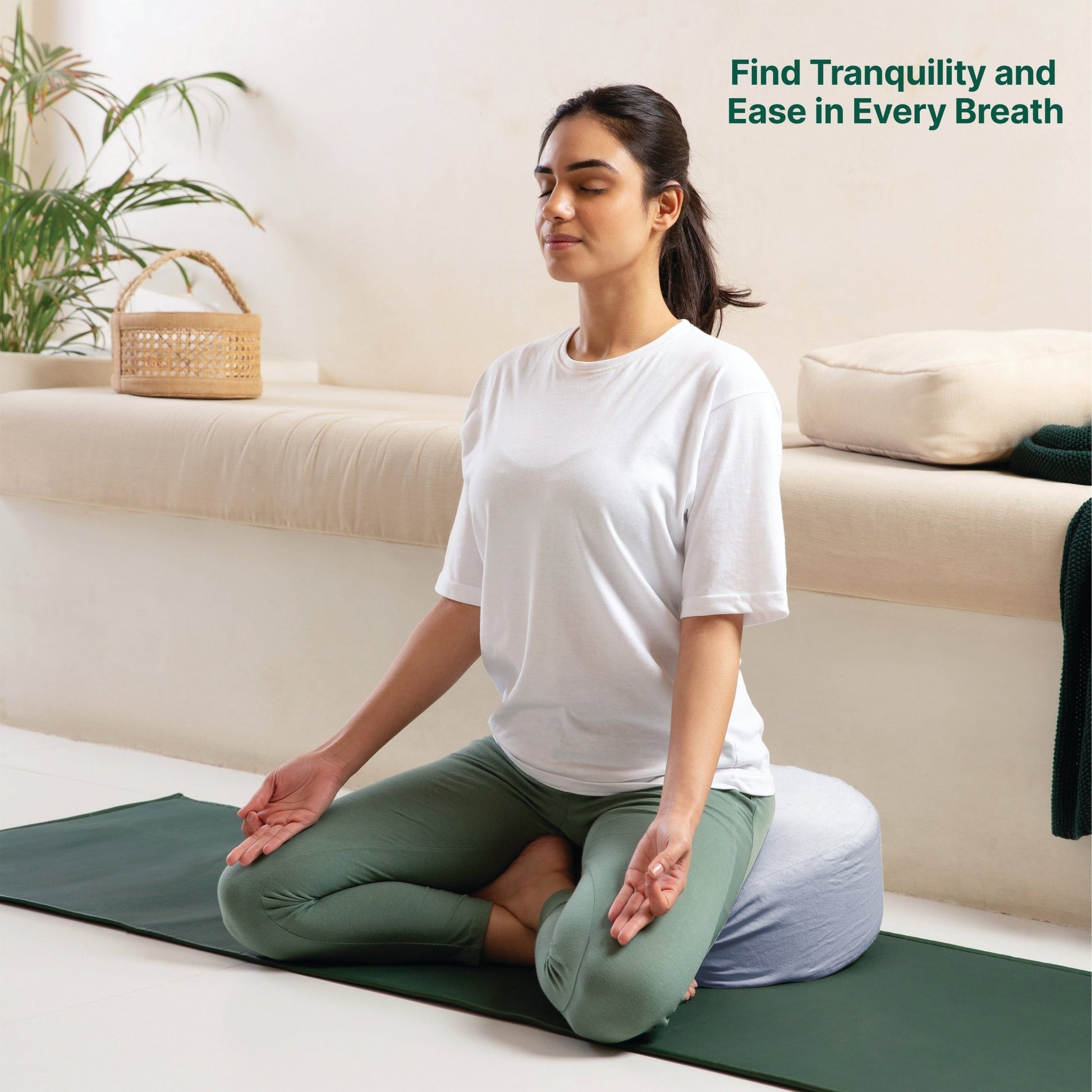 HarmonyFlow Yoga Crescent Seat Cushion - The White Willow