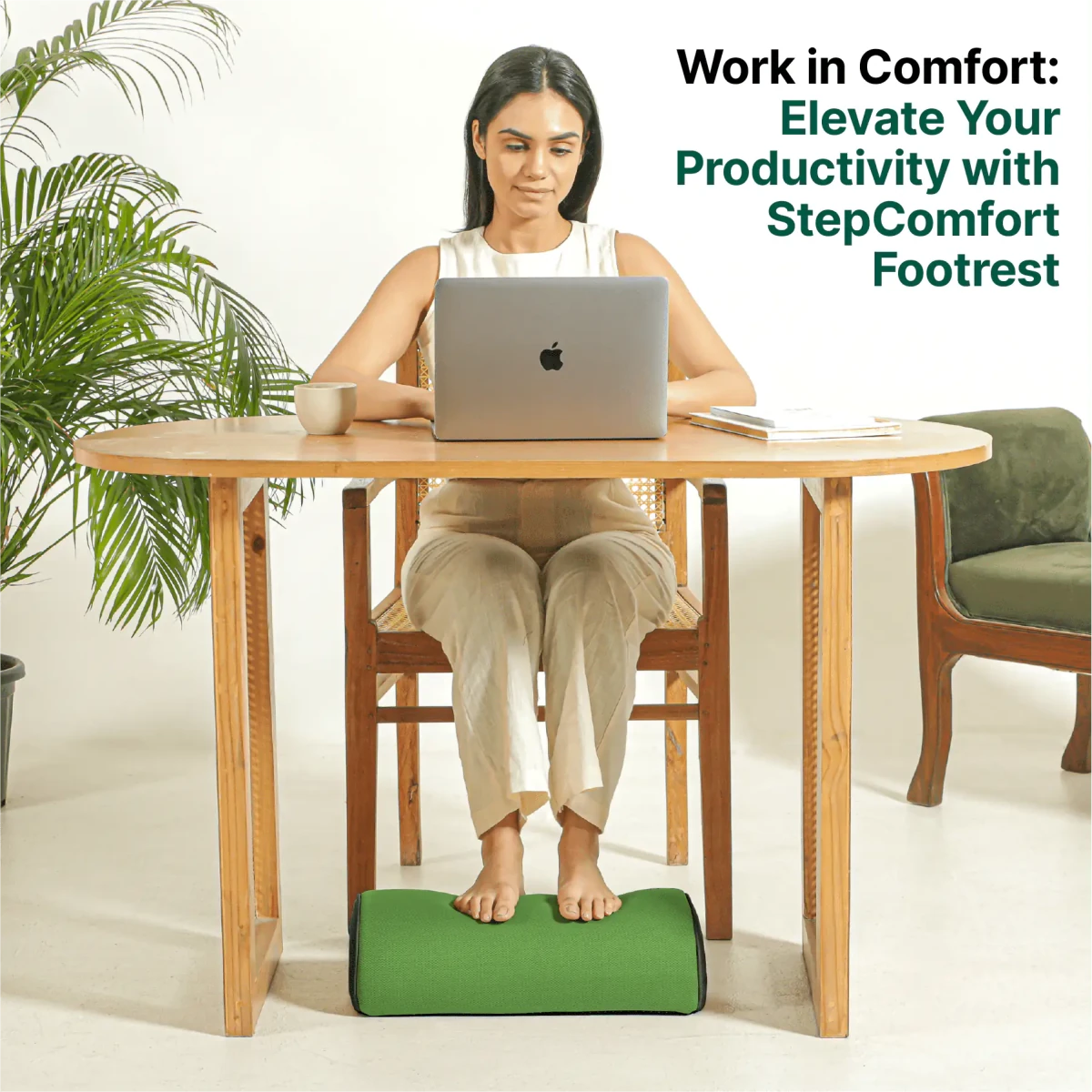 StepComfort Arch Footrest - Foot Rest Cushion - The White Willow