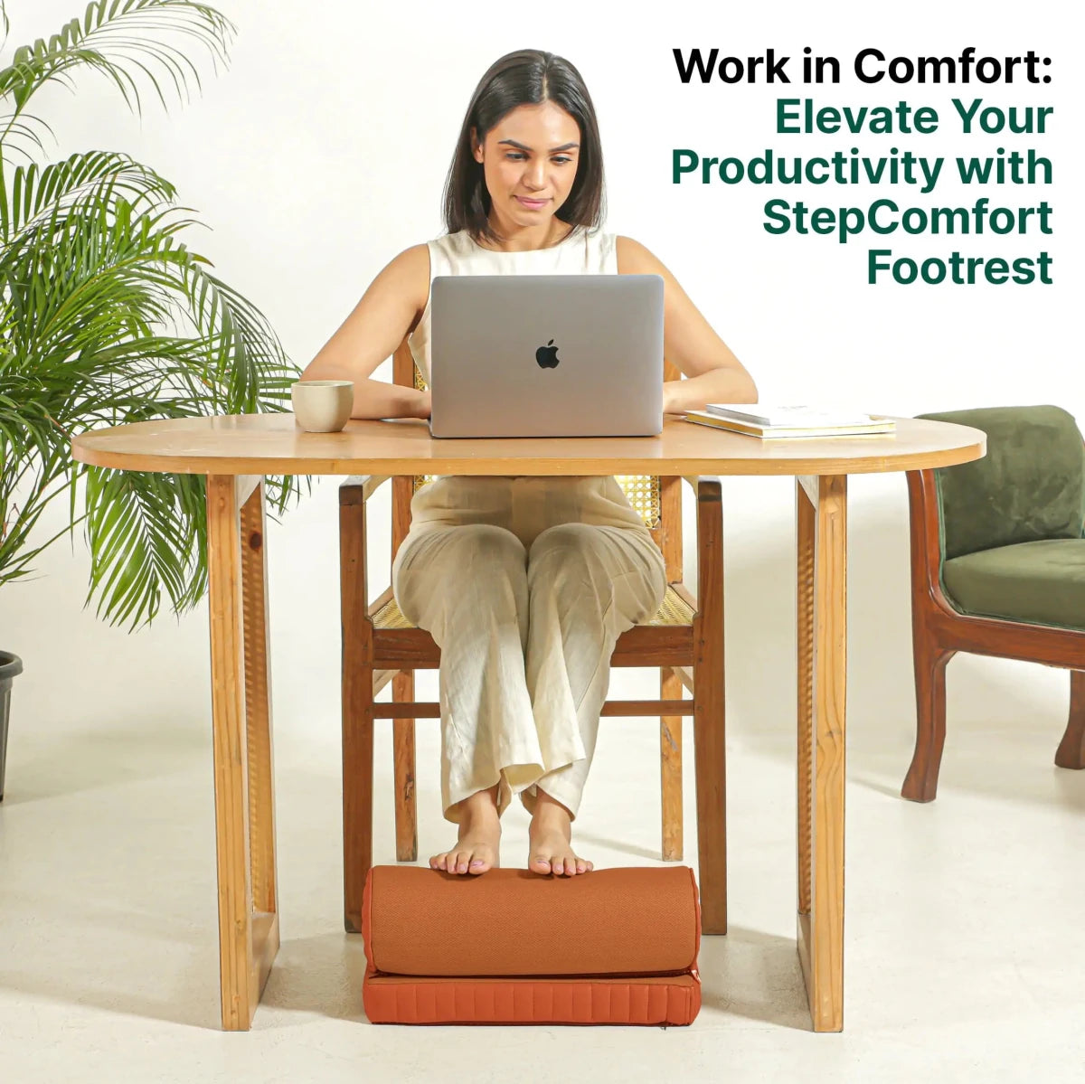 StepComfort Curve Footrest - Foot Rest Cushion - The White Willow