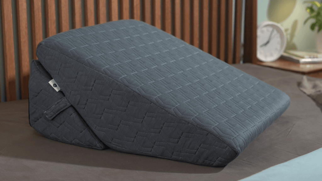 Relatic- HR Foam- Adjustable Wedge Pillow - Medium Size - Medium Firm The White Willow 